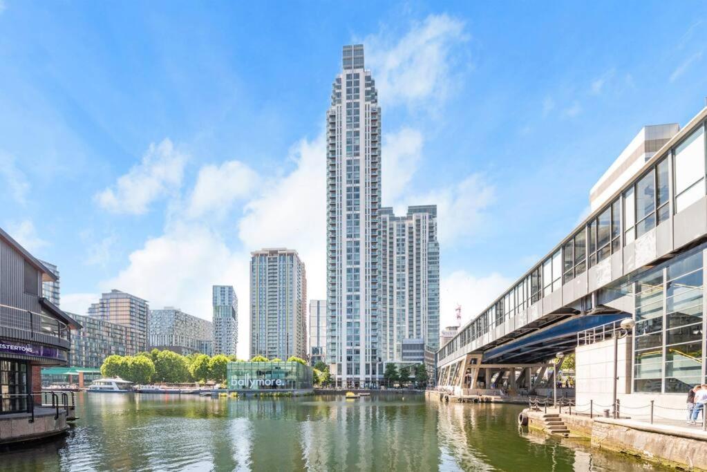 Skyview Waterside City Luxury Apartment London Kültér fotó